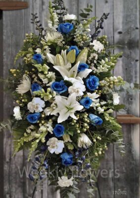 Blue Rose Standing spray