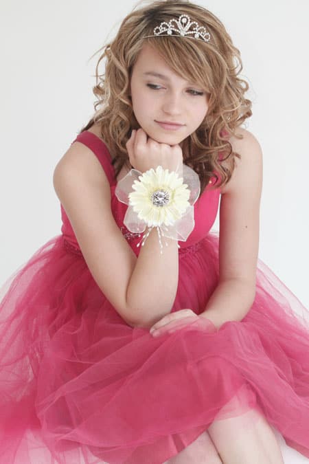 Gerbera Wristlet