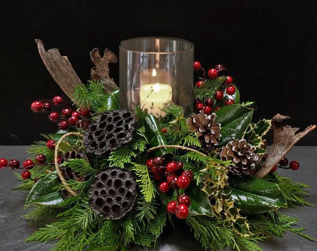 Merry & Bright Centrepiece