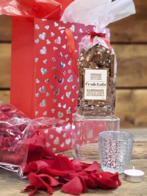 Set the mood gift bag